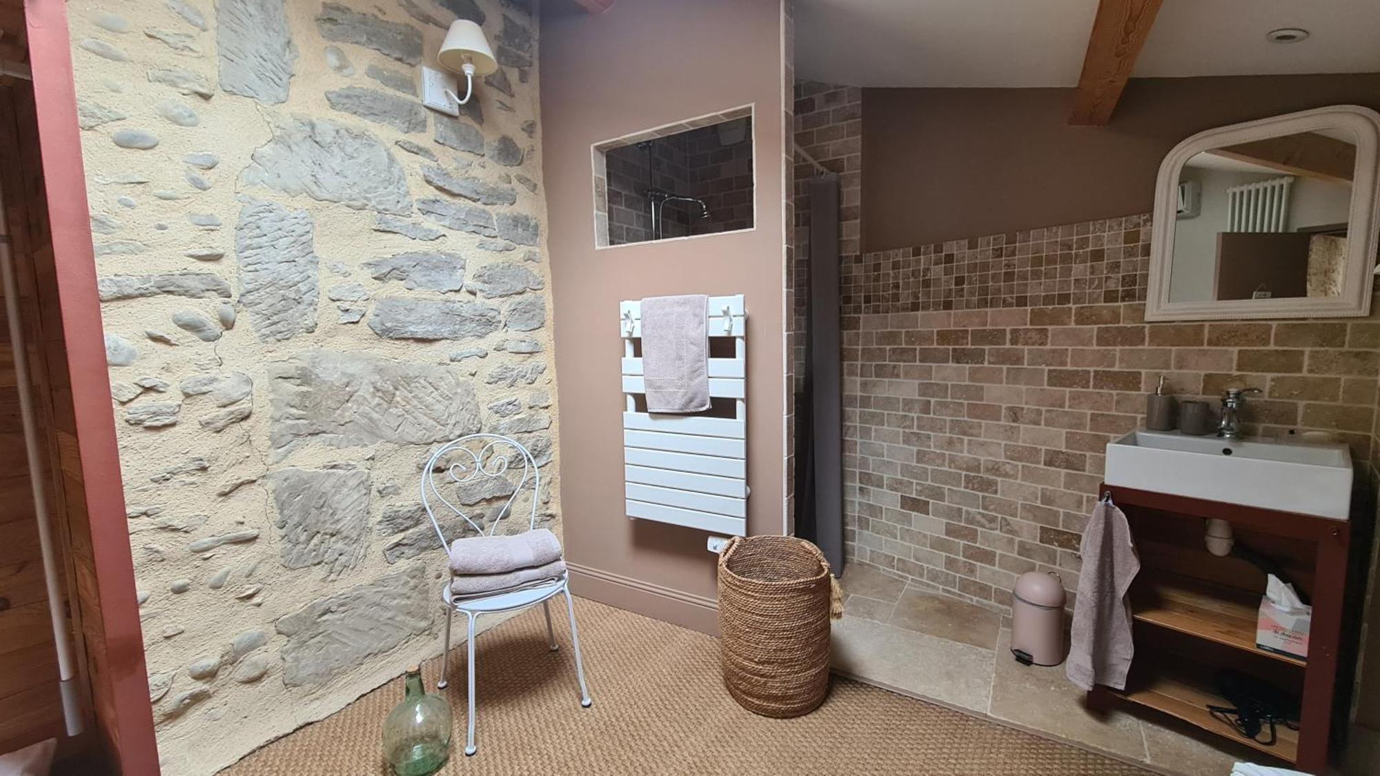 Gite Le Caprice Spa & Sauna Génissieux Buitenkant foto